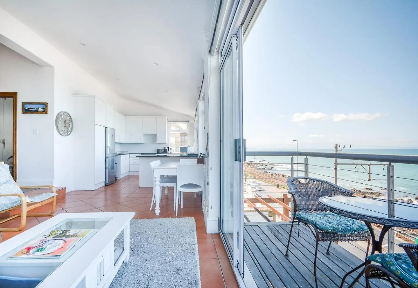 Oceanfront Penthouse By Open Home Muizenberg